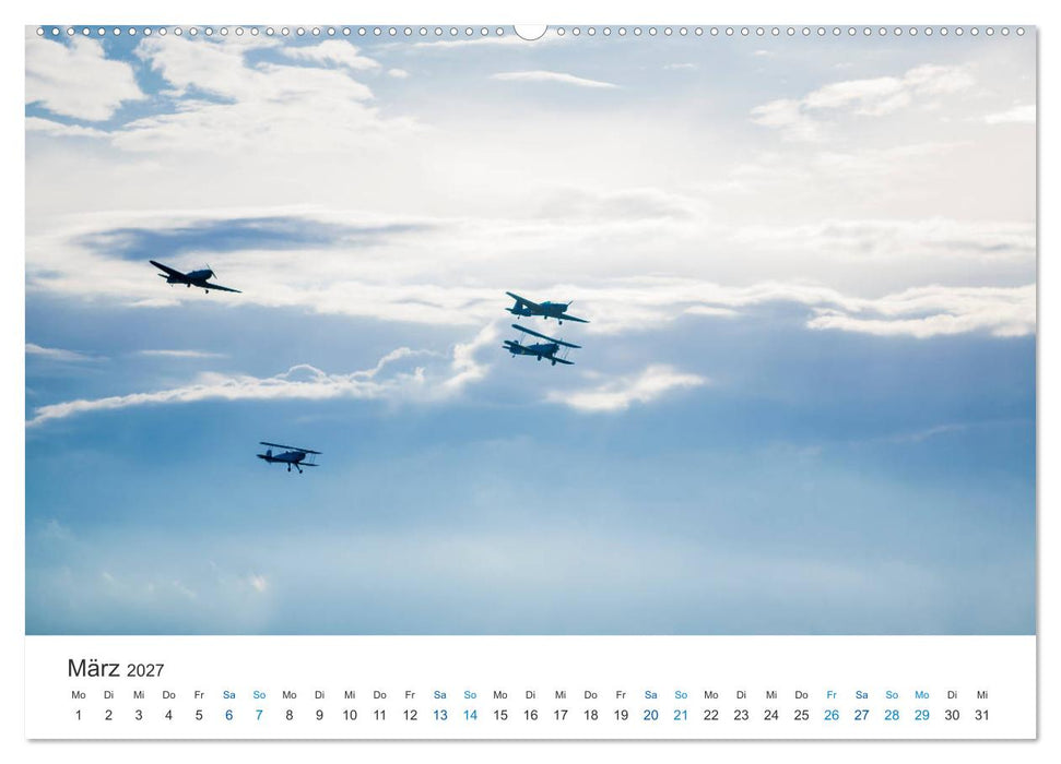 AVIATION CLASSICS seen by Custompix (CALVENDO Wandkalender 2027)
