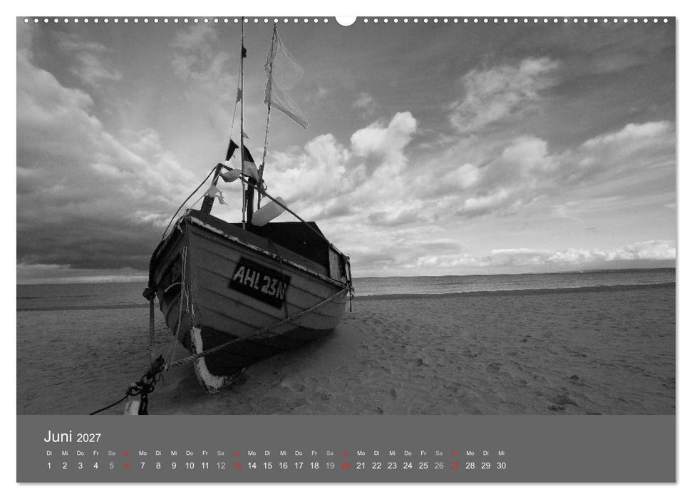 Ostsee - von schwarz bis weiß (CALVENDO Wandkalender 2027)