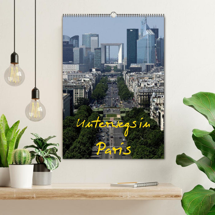 Unterwegs in Paris (CALVENDO Wandkalender 2027)