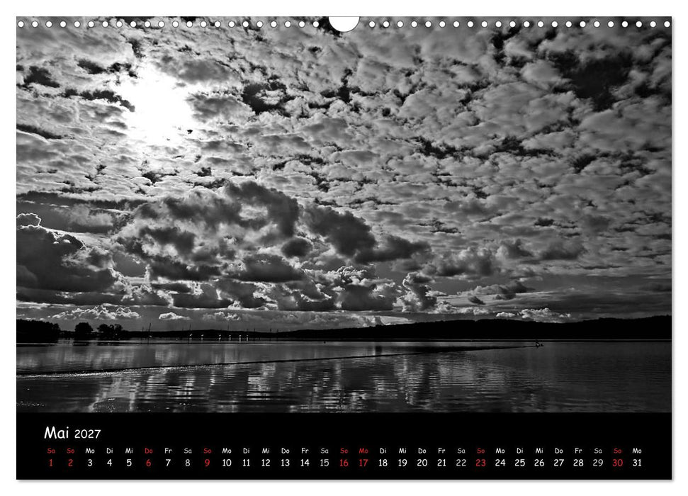 Rügen in schwarz-weiß (CALVENDO Wandkalender 2027)