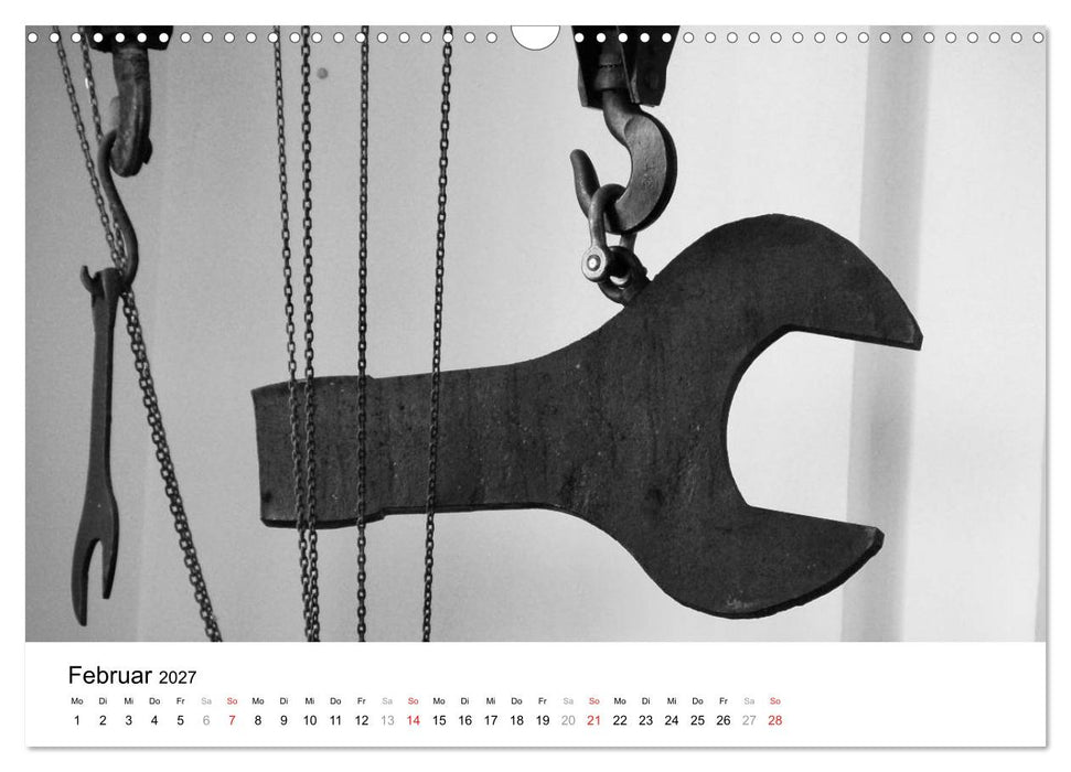 Helden der Arbeit - Alte Arbeitsmittel des Ruhrgebiets (CALVENDO Wandkalender 2027)