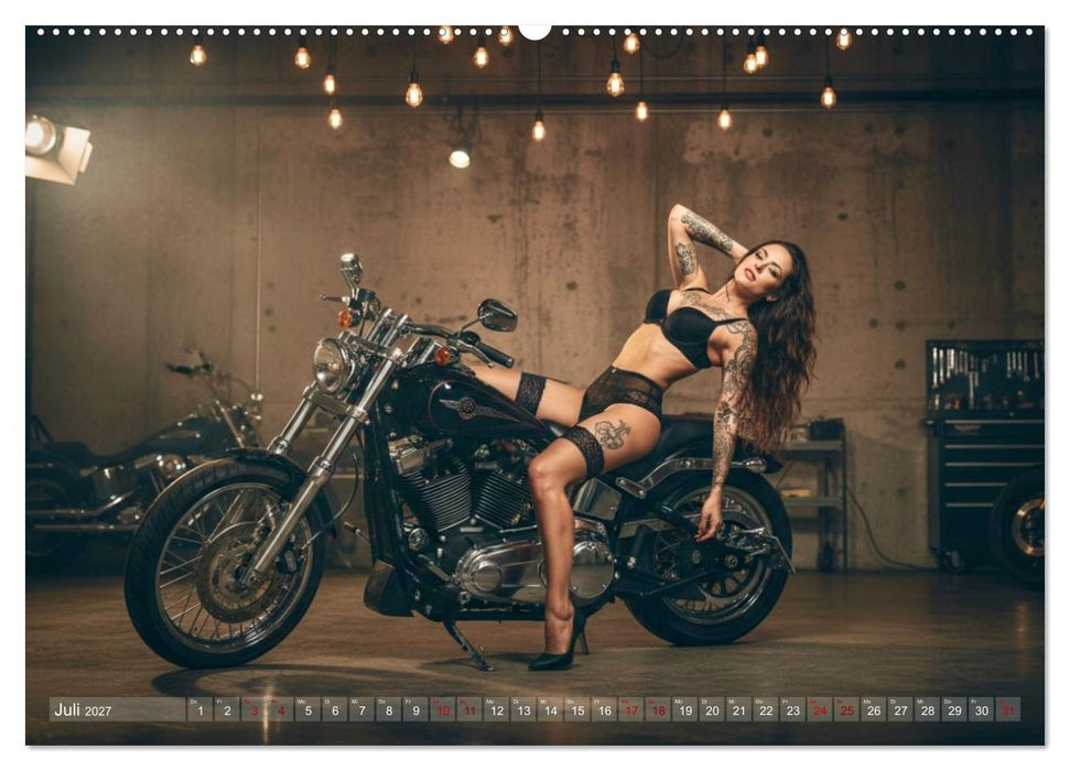 Sexy Biker Beauties (CALVENDO Premium Wandkalender 2027)