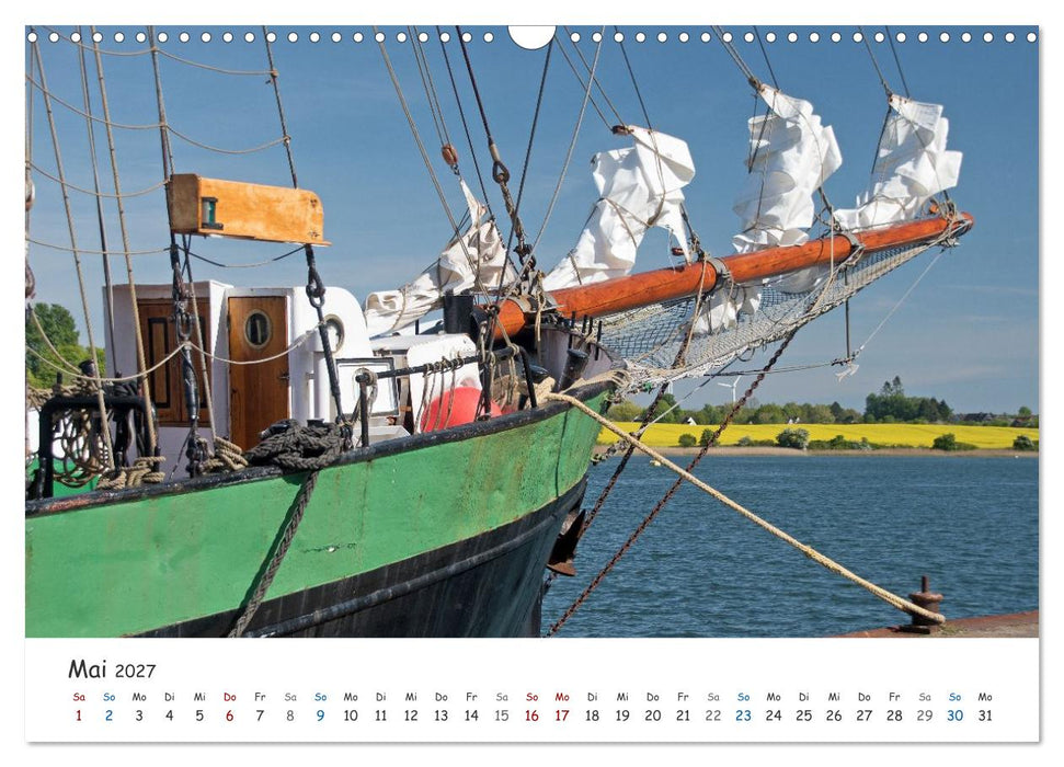 Mit Segel, Rah und Gaffel (CALVENDO Wandkalender 2027)