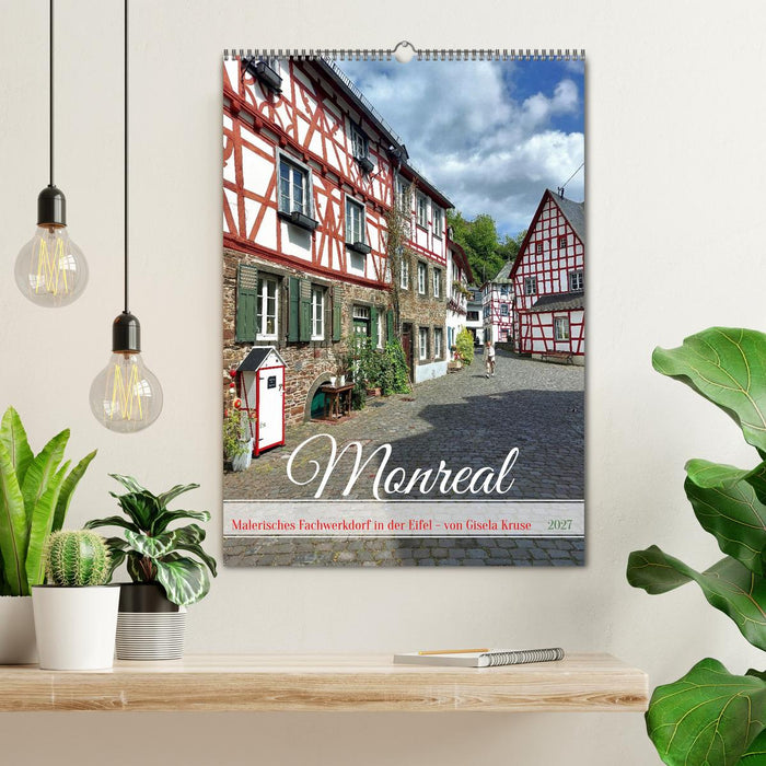 Monreal - Malerisches Fachwerkdorf in der Eifel (CALVENDO Wandkalender 2027)