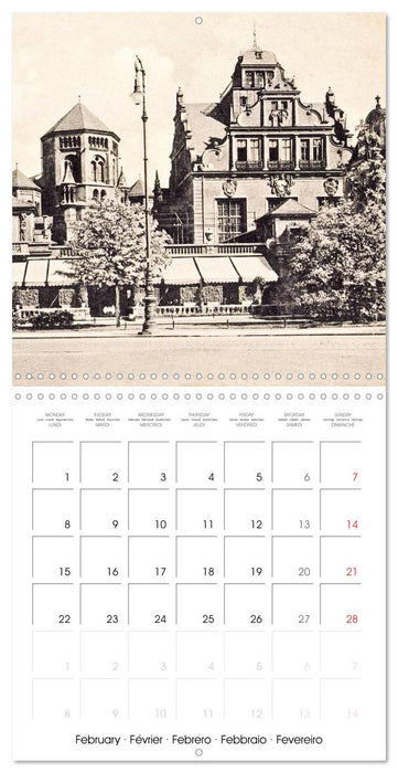 A stroll through Munich: The city on historic postcards (CALVENDO Monthly Calendar 2027)