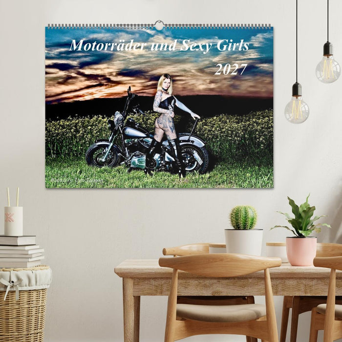 Motorräder und Sexy Girls (CALVENDO Wandkalender 2027)