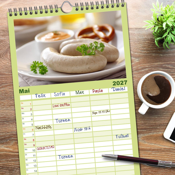 Bayrische Weißwurst - Traditioneller Küchenkalender für Genießer (CALVENDO Familienplaner 2027)