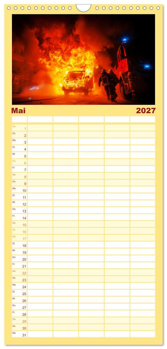 Feuer und Flamme - Feuerwehrkalender (CALVENDO Familienplaner 2027)