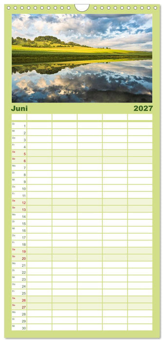 Magie gespiegelter Welten (CALVENDO Familienplaner 2027)