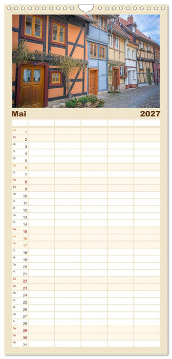 Quedlinburg - Die historische Altstadt (CALVENDO Familienplaner 2027)