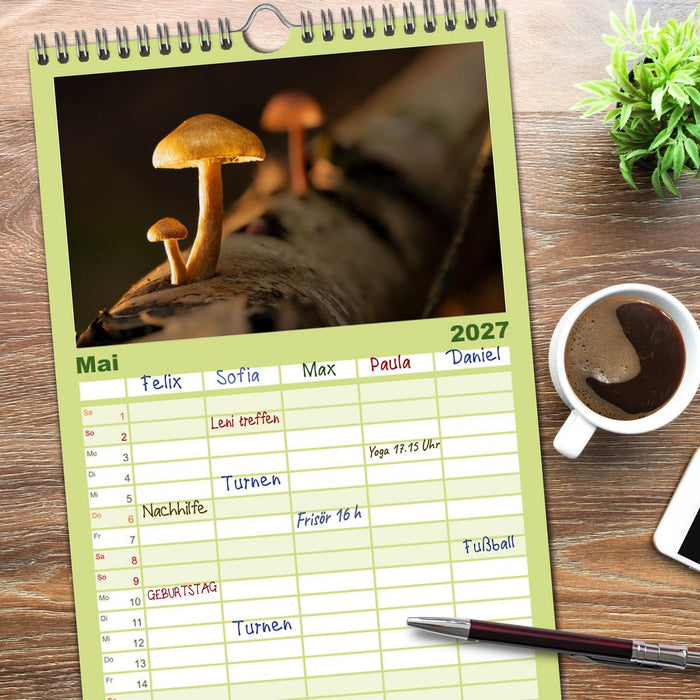 Wilde Pilze: Ein Kalender für Naturbegeisterte (CALVENDO Familienplaner 2027)
