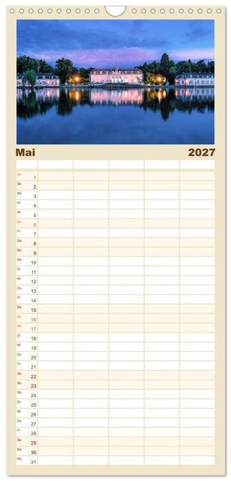 Düsseldorf - Ansichten einer faszinierenden Stadt (CALVENDO Familienplaner 2027)