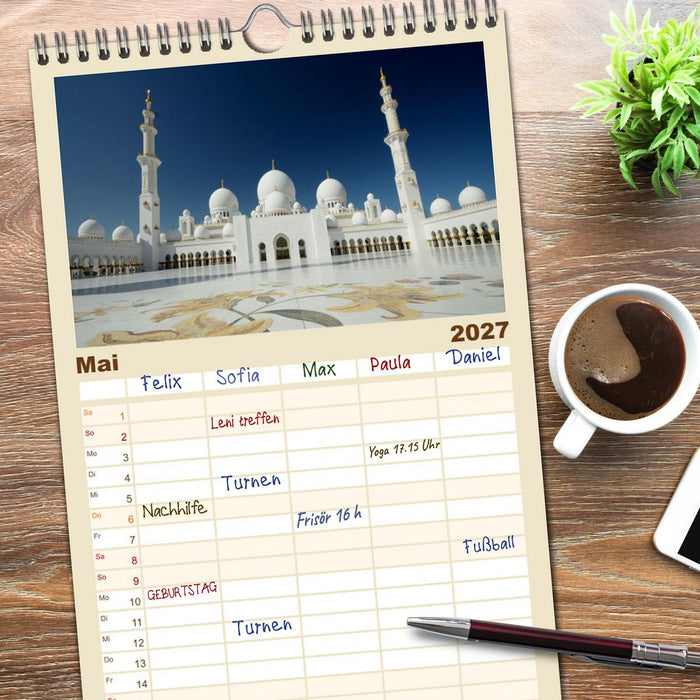 Abu Dhabi, eine Stadt der Zukunft. (CALVENDO Familienplaner 2027)