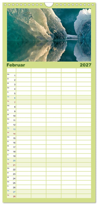 Faszination Spiegelung - in der Natur (CALVENDO Familienplaner 2027)