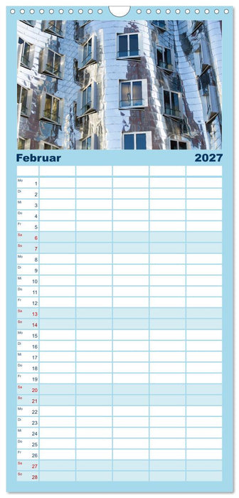 Düsseldorf - Momente einer Reise (CALVENDO Familienplaner 2027)