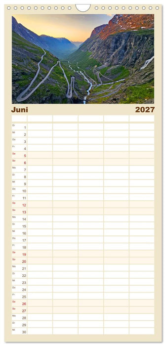 Vom Südkap zum Nordkap (CALVENDO Familienplaner 2027)