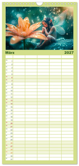 Niedliche Naturwesen (CALVENDO Familienplaner 2027)