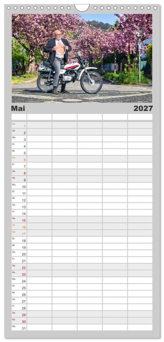 Echte Männer, coole Mopeds (CALVENDO Familienplaner 2027)