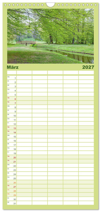 Streifzüge durch Feld und Flur (CALVENDO Familienplaner 2027)