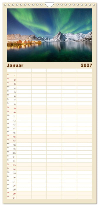 Farben der Lofoten - Jahreszeiten jenseits des Polarkreises (CALVENDO Familienplaner 2027)