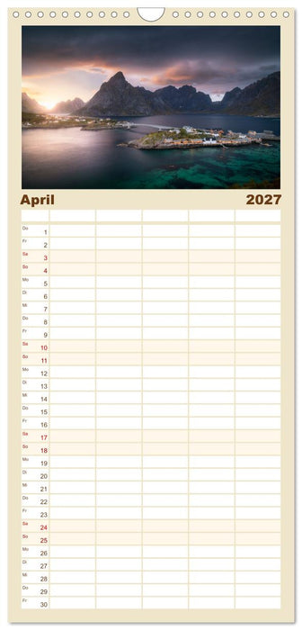 Farben der Lofoten - Jahreszeiten jenseits des Polarkreises (CALVENDO Familienplaner 2027)