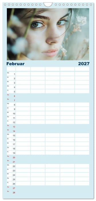 Magische Frauen Portraits (CALVENDO Familienplaner 2027)