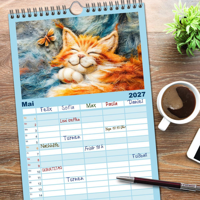 Filzige Katzenfreunde - Ein Jahr voller niedlicher KI-Filzkunst (CALVENDO Familienplaner 2027)
