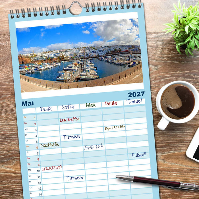 Urlaubsparadies Lanzarote (CALVENDO Familienplaner 2027)