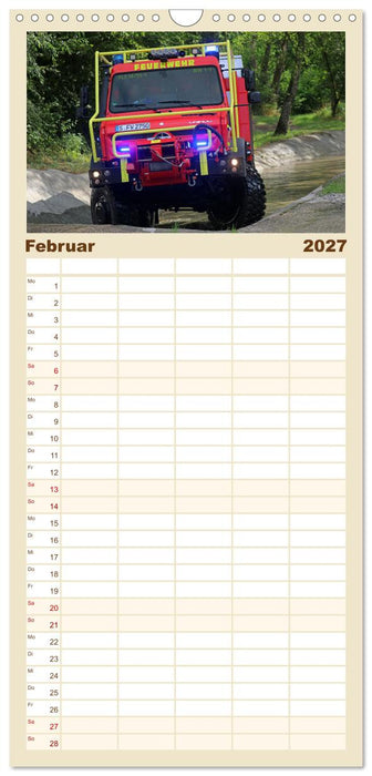 Unimog bei der Feuerwehr (CALVENDO Familienplaner 2027)