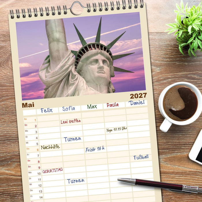 NEW YORK CITY Urbane Magie (CALVENDO Familienplaner 2027)