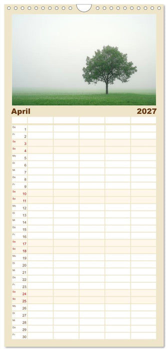 Minimalistische Naturmomente – Ruhe und Schönheit in der Natur (CALVENDO Familienplaner 2027)