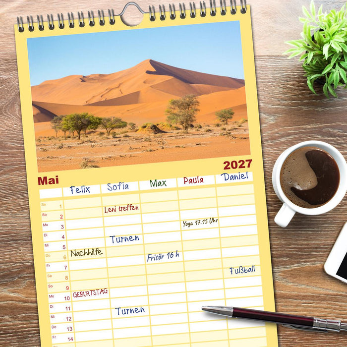 Namib Naukluft National Park - Unendliche Wüste (CALVENDO Familienplaner 2027)
