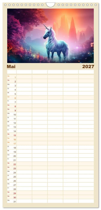 Magische Momente im Land der Einhörner (CALVENDO Familienplaner 2027)