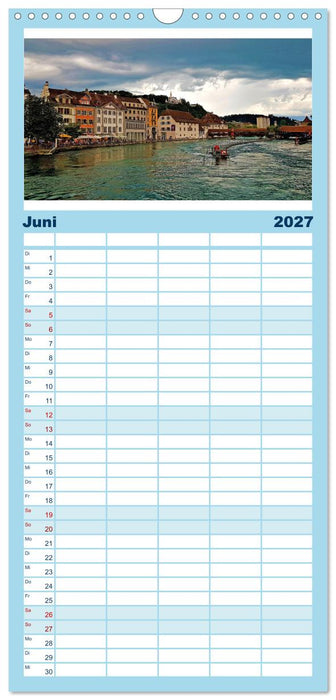 Luzern, die Stadt im Zentrum der Schweiz (CALVENDO Familienplaner 2027)
