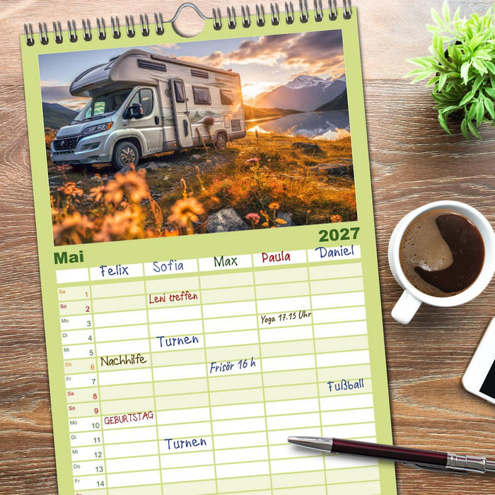 Abenteuer Camping (CALVENDO Familienplaner 2027)