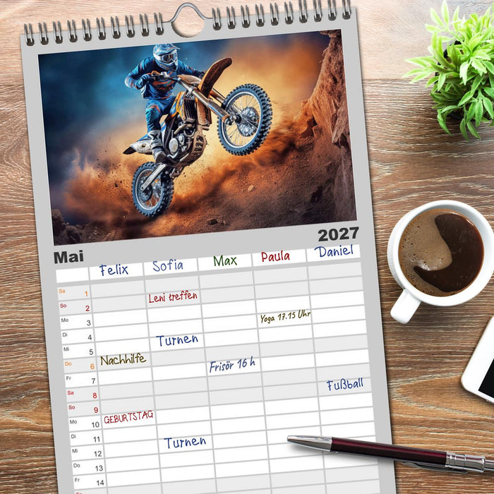 Motorcross Welt (CALVENDO Familienplaner 2027)