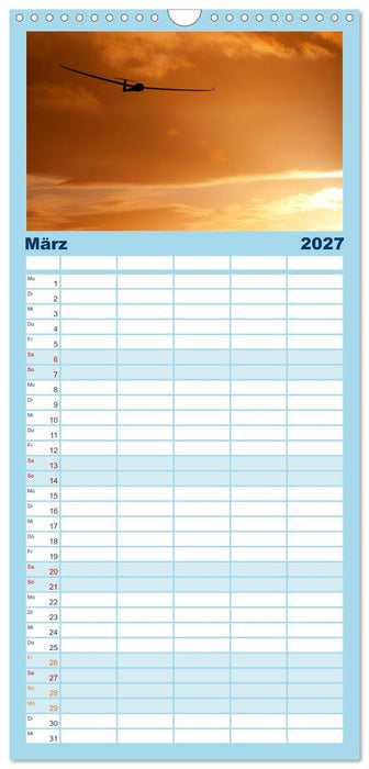Meister in der Schwebe: Segelflugzeuge (CALVENDO Familienplaner 2027)