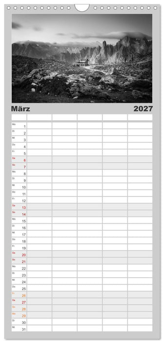 Monochrome Wonders (CALVENDO Familienplaner 2027)