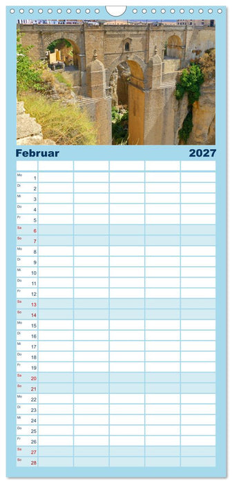 Andalusien, Architektur und Tradition (CALVENDO Familienplaner 2027)