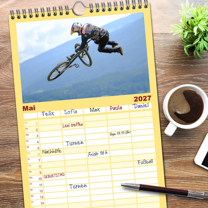 Slopestyle Mountainbike (CALVENDO Familienplaner 2027)