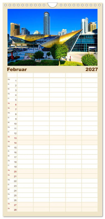 Dubai - zwischen Traum und Wirklichkeit (CALVENDO Familienplaner 2027)