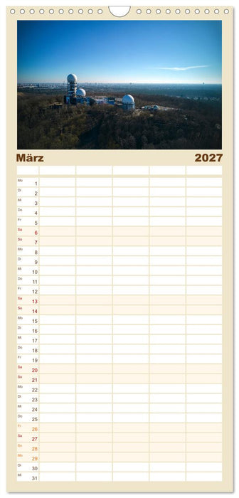 Ästehtik von oben (CALVENDO Familienplaner 2027)