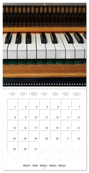 Piano Moments (CALVENDO Monthly Calendar 2027)