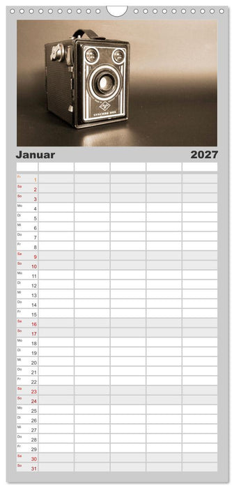 Fotokameras - alt und schön (CALVENDO Familienplaner 2027)