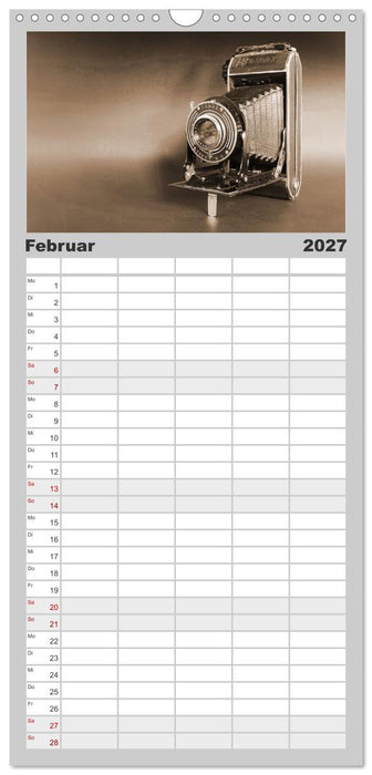 Fotokameras - alt und schön (CALVENDO Familienplaner 2027)