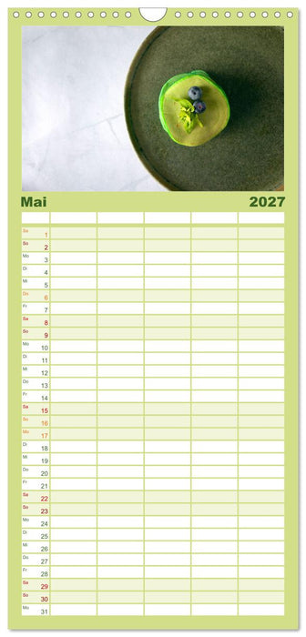 Matcha - Grüner Muntermacher (CALVENDO Familienplaner 2027)
