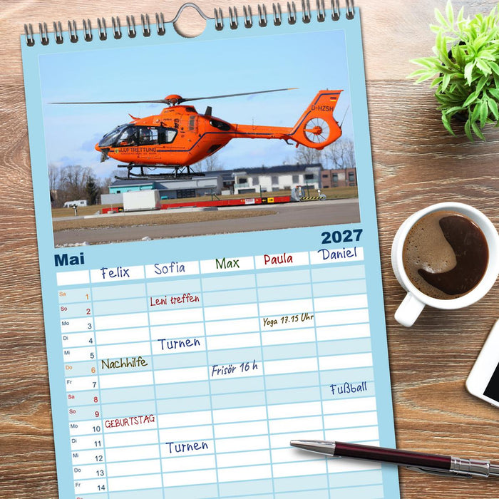 Helikopter in der Luft 2.0 (CALVENDO Familienplaner 2027)