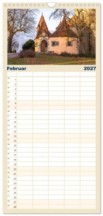 Ein Spaziergang durch Rothenburg ob der Tauber (CALVENDO Familienplaner 2027)