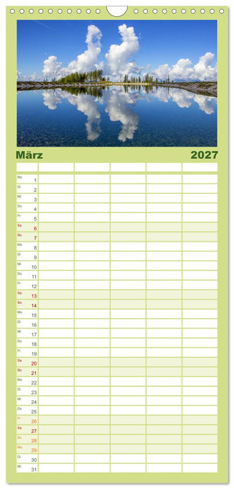 Die schönsten Seespiegelungen (CALVENDO Familienplaner 2027)