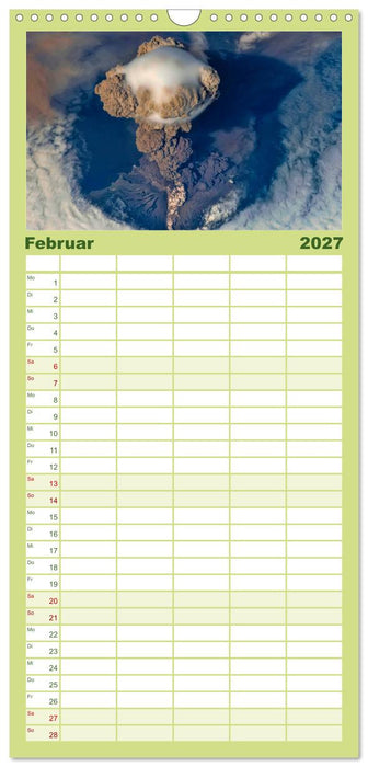 Gewaltige Natur - bedrohlich und schön (CALVENDO Familienplaner 2027)
